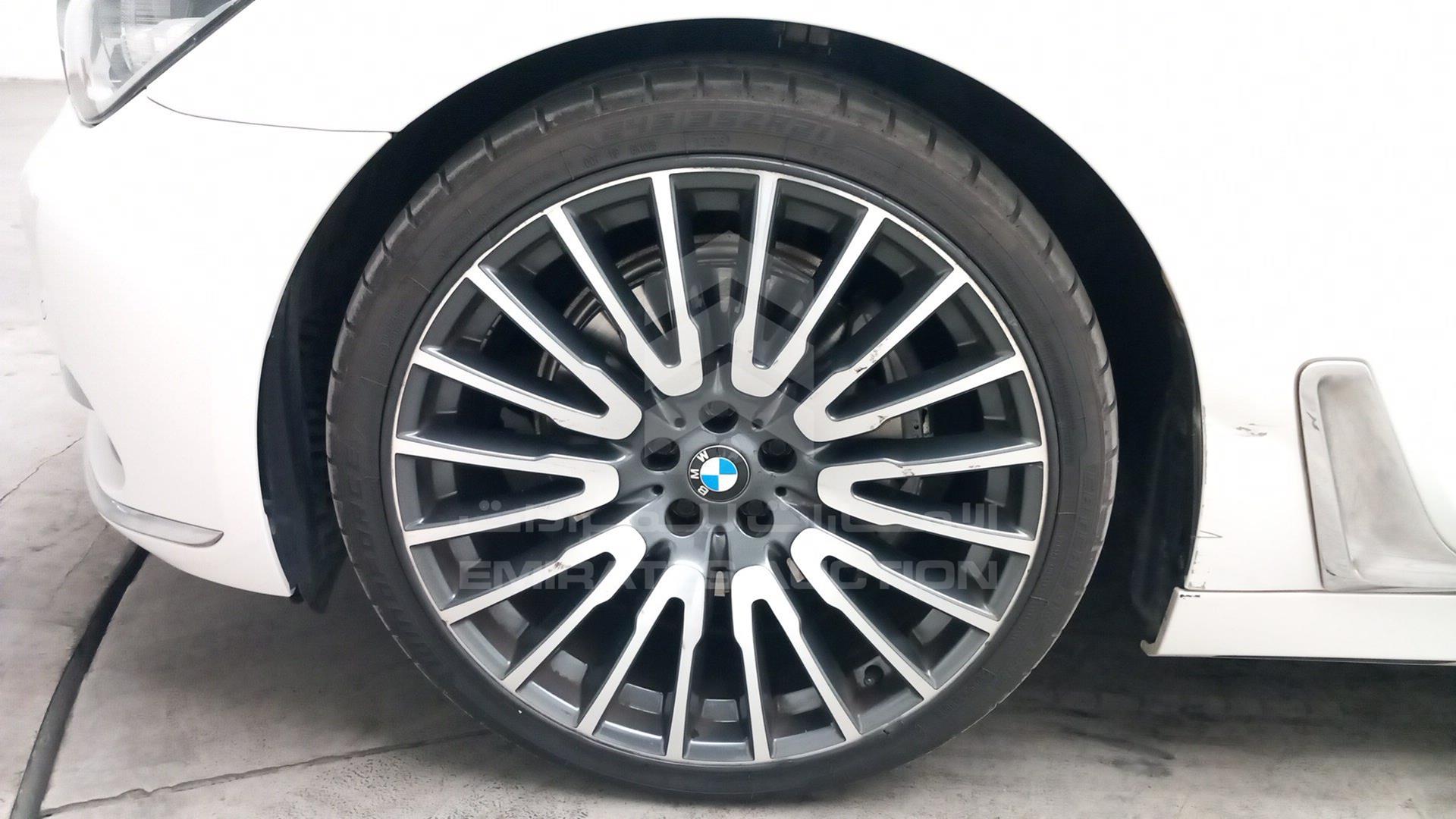 2017 BMW 740 LI VIN: WBA7E2108HG409051