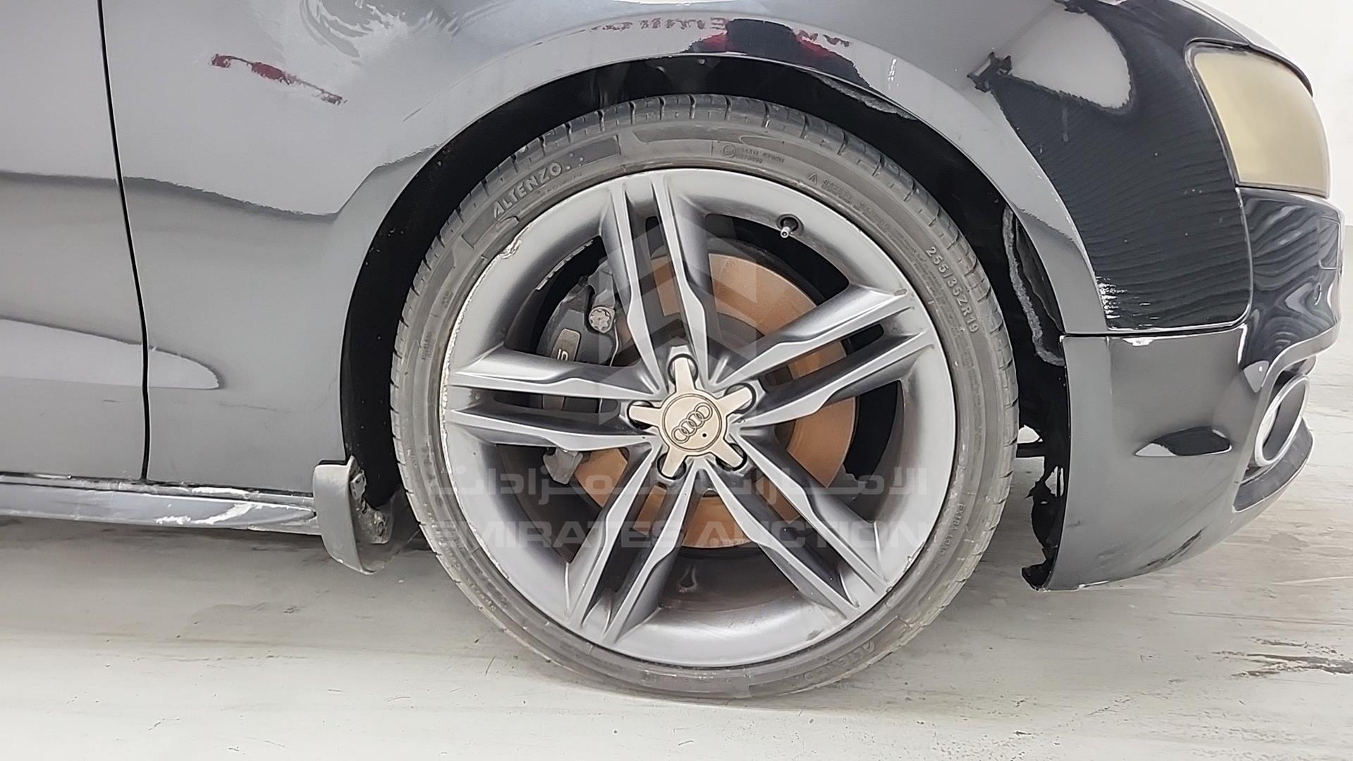 2010 AUDI S5 VIN: WAUCVB8T1AA021263