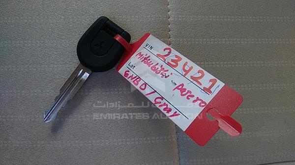 JMYLYV95WGJ723421 Mitsubishi Pajero