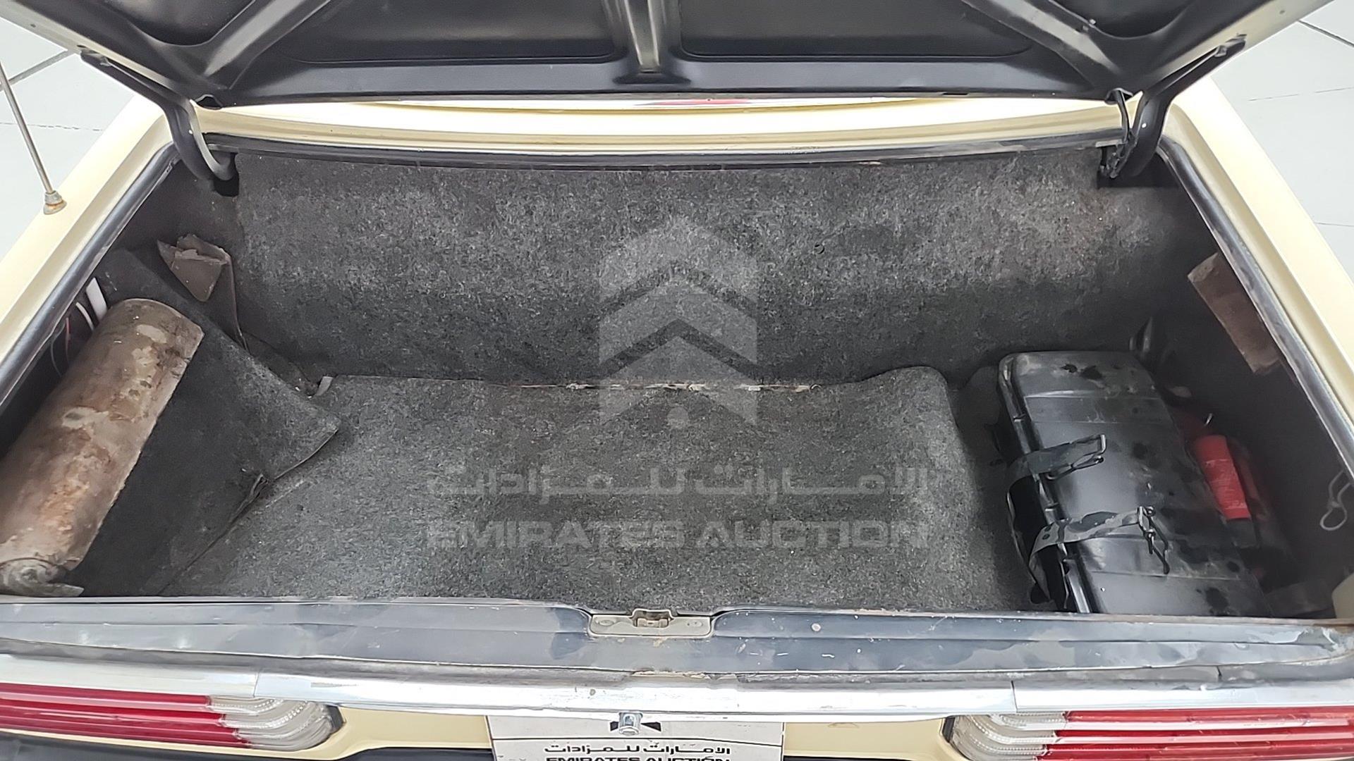 1977 MERCEDES SL 450 VIN: 10704412038946