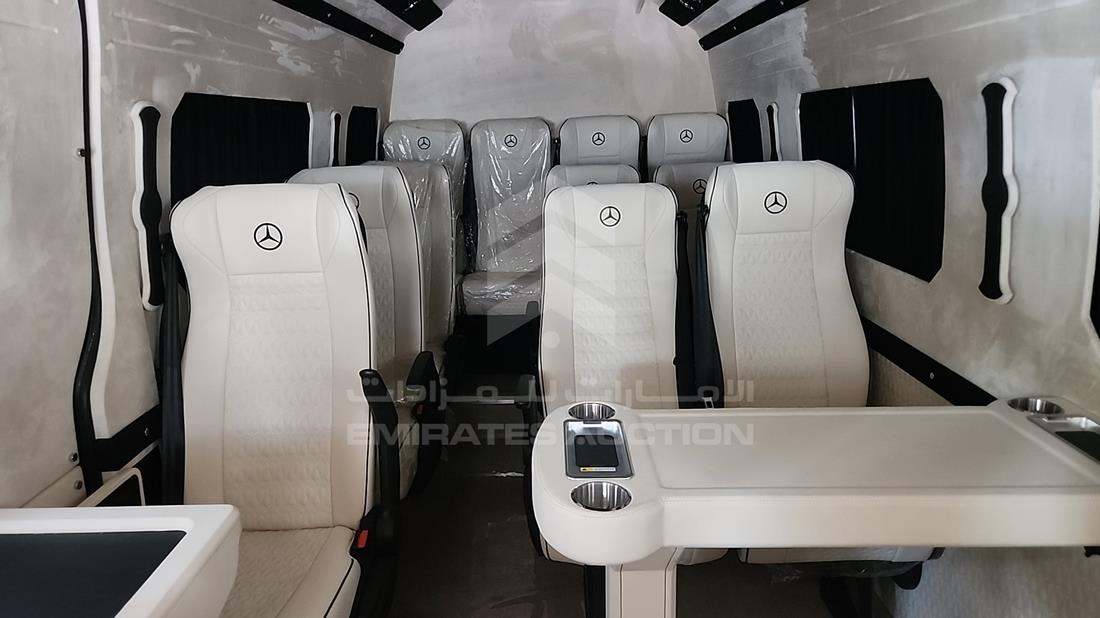 2024 Mercedes Sprinter — Instruction Manuals & Accessories — Photo 11