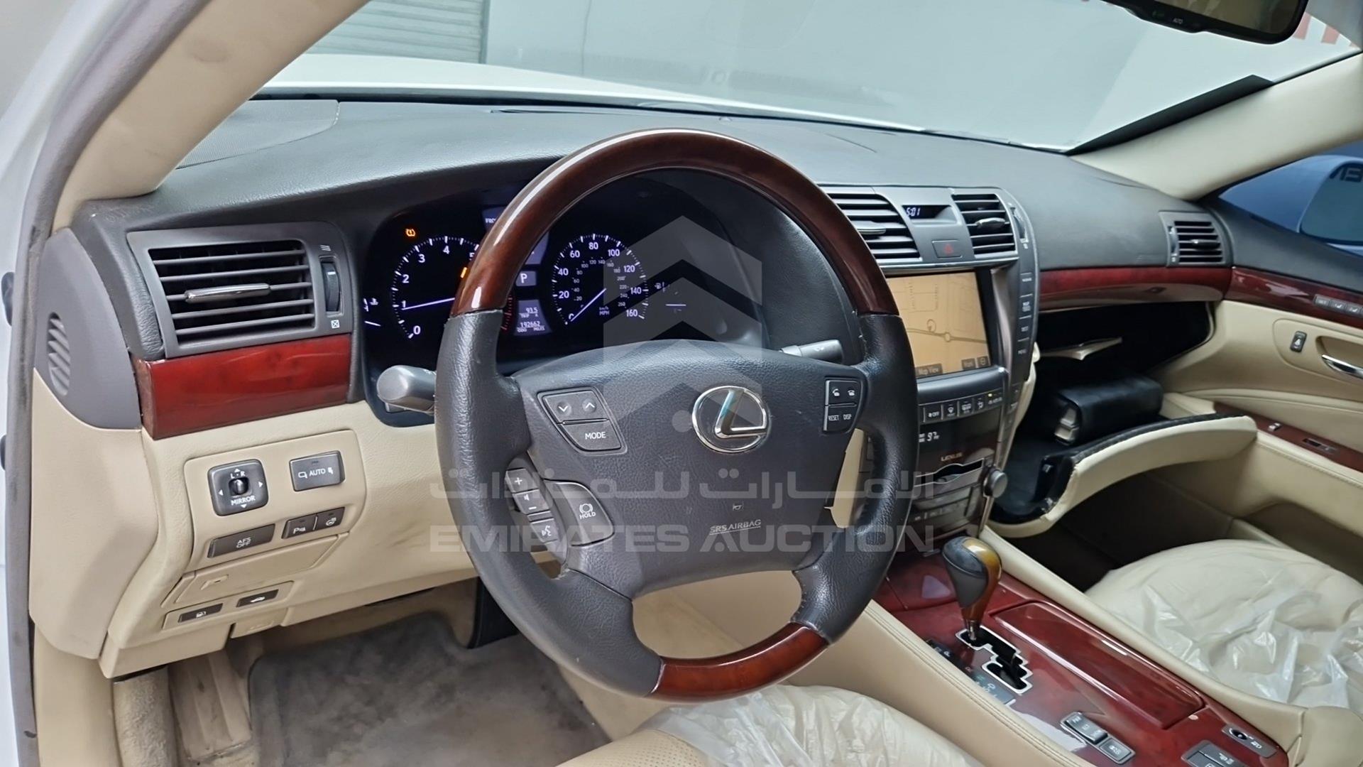 2009 LEXUS LS 460 VIN: JTHBL46F195089501