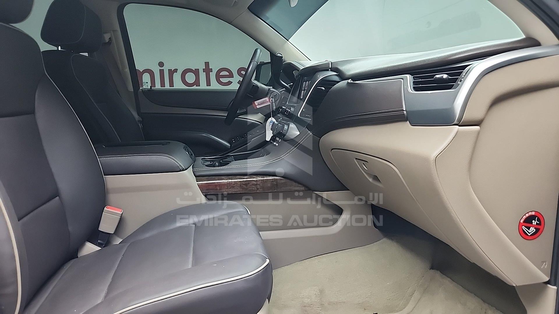 2016 CHEVROLET SUBURBAN VIN: 1GNSK8KC9GR145656