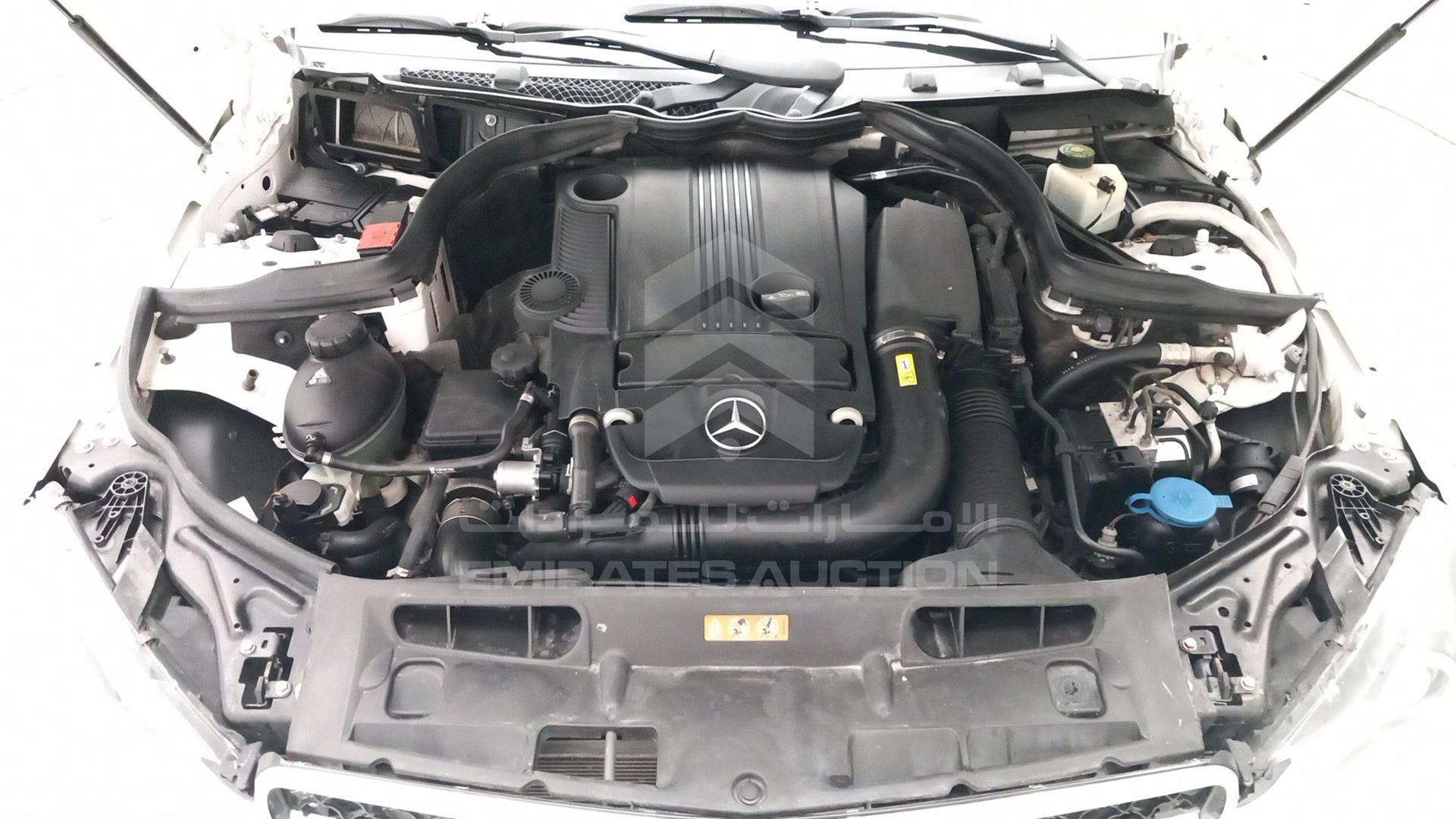2013 MERCEDES C 250 VIN: WDDGF4HB0DR273733