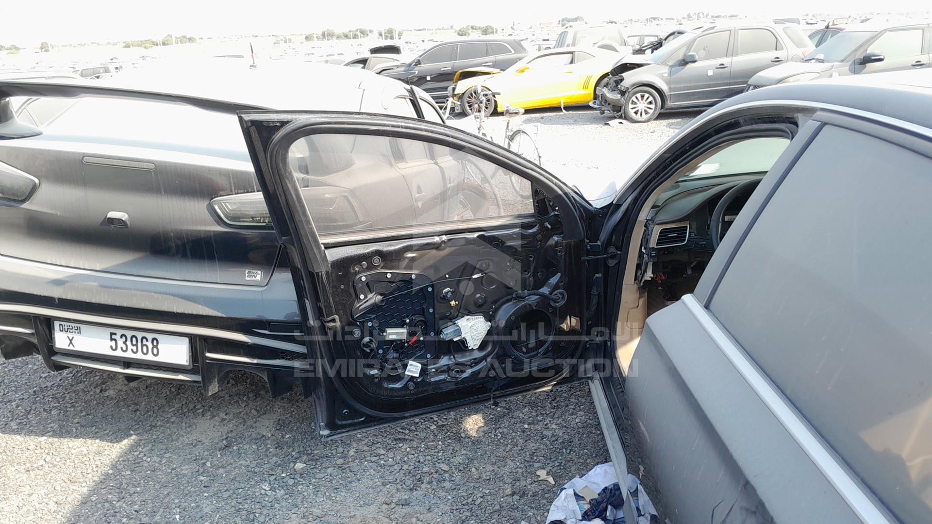 2011 AUDI A8 VIN: WAURVB4H1BN014903
