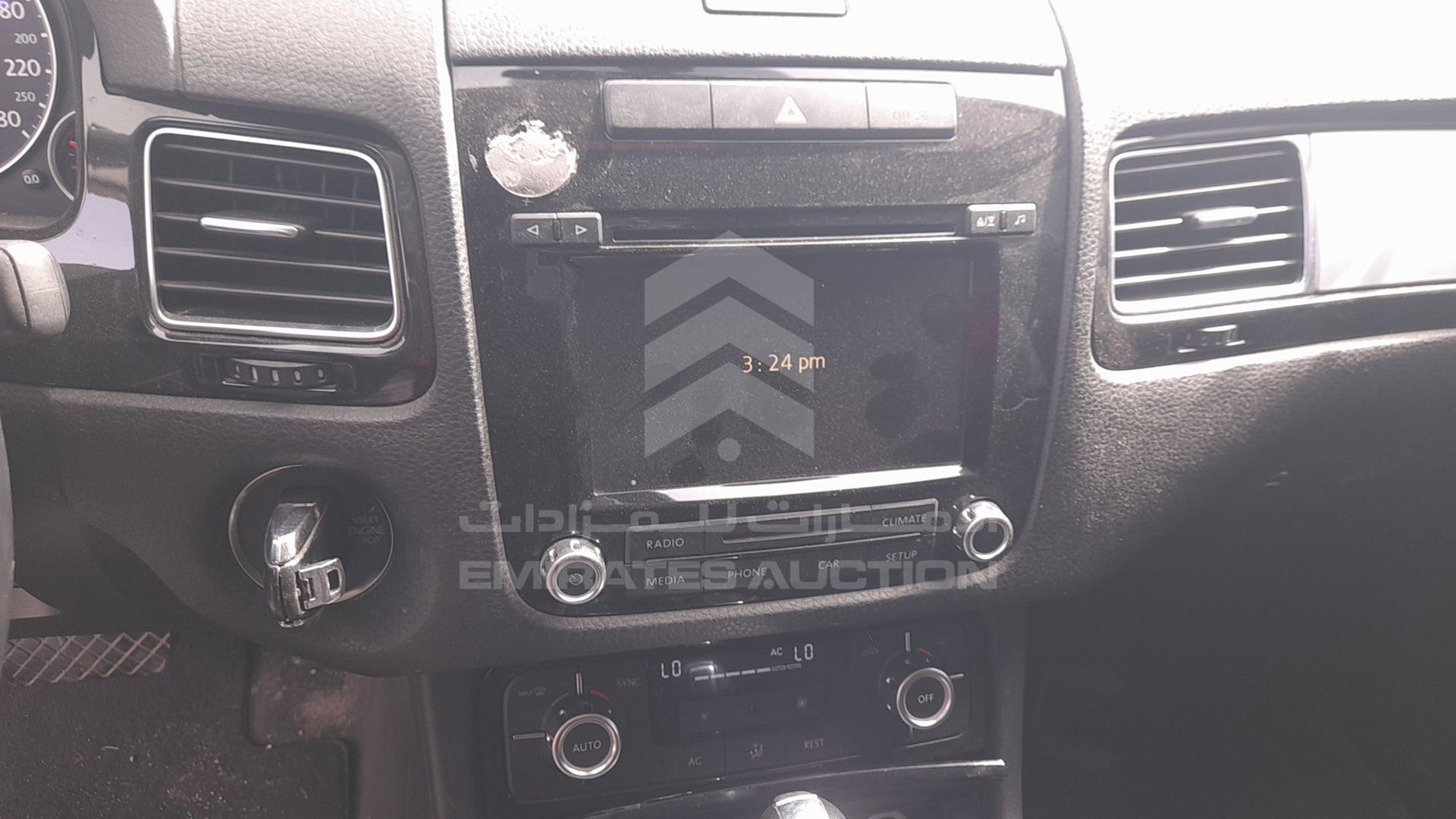 2013 VOLKSWAGEN TOUAREG VIN: WVGBC2BP5DD000334