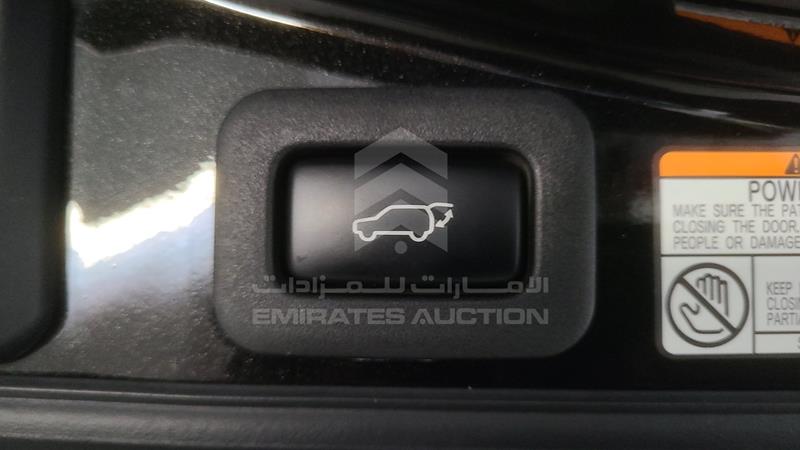JTJHY00W1L4326058 Auction: EmiratesAuction Lot: 409451 JTJHY00W1L4326058 Lexus LX 570 2020 WHITE Photo 39