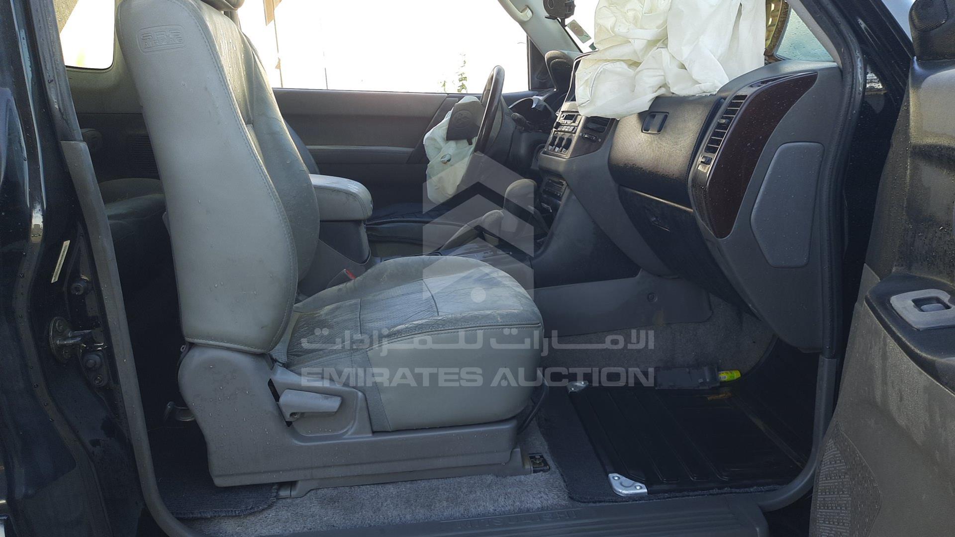 2002 MITSUBISHI PAJERO VIN: JMYMYV65W2J709013