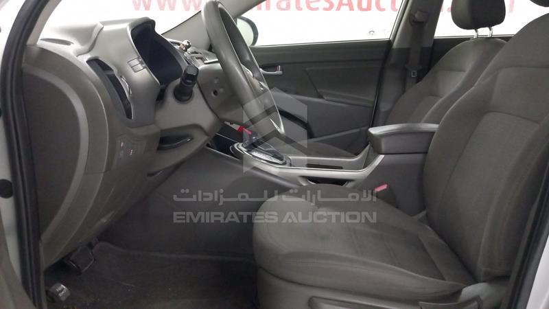 KNAPB8120D7397582 Auction: EmiratesAuction Lot: 409191 KNAPB8120D7397582 Kia Sportage 2013 SILVER Photo 12