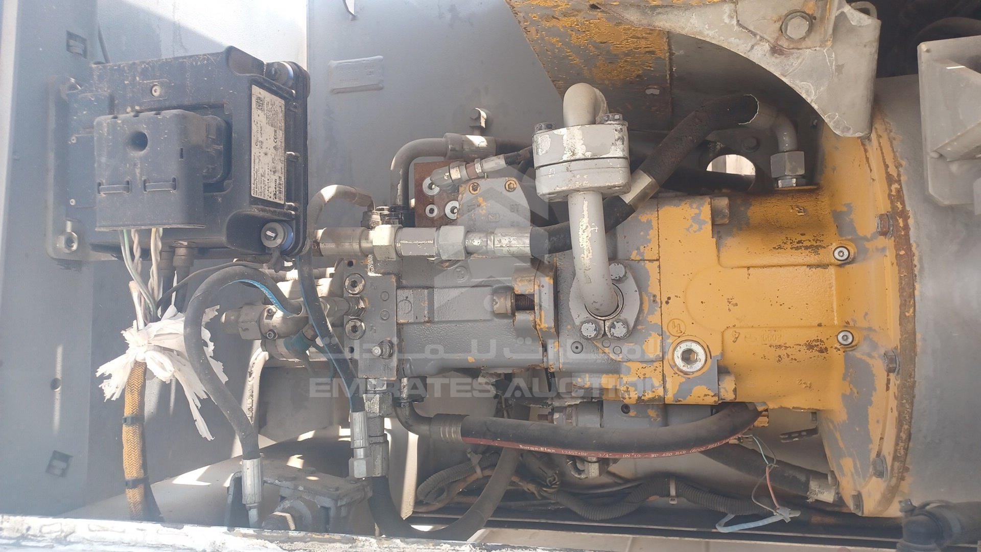 2014 CATERPILLAR M318 VIN: CATM318DED8W01173