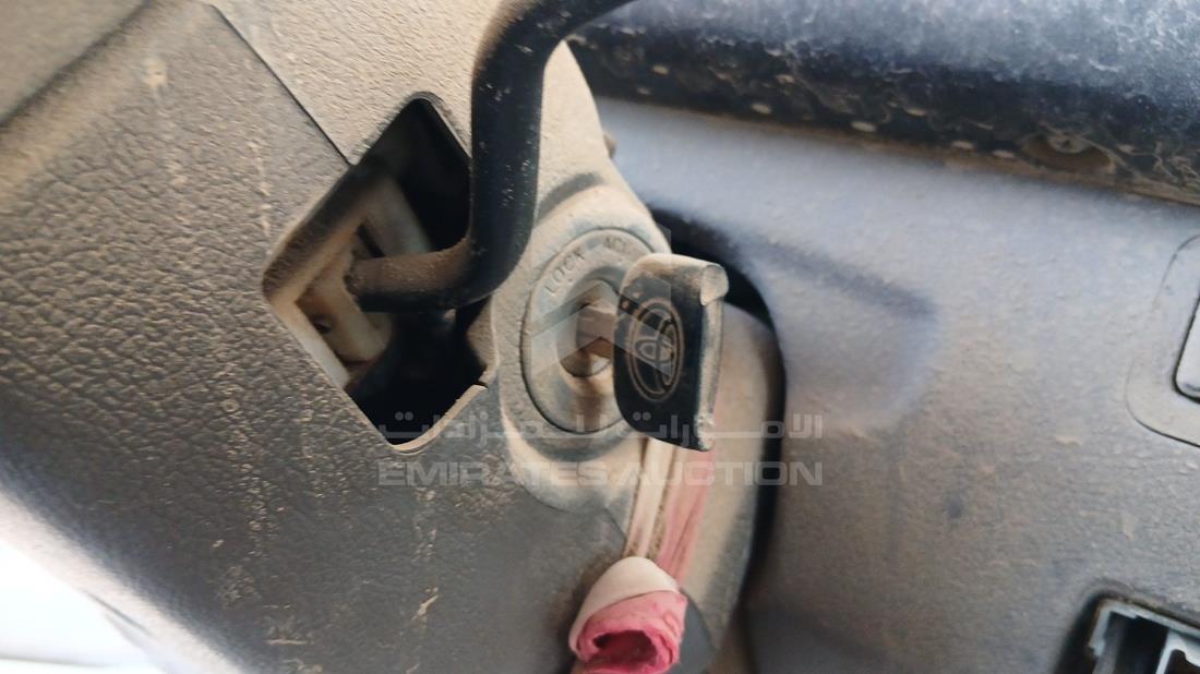 2014 Toyota Coaster — Keys — Photo 4