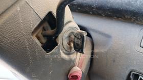 2014 Toyota Coaster — Keys — Photo 4 — Thumbnail