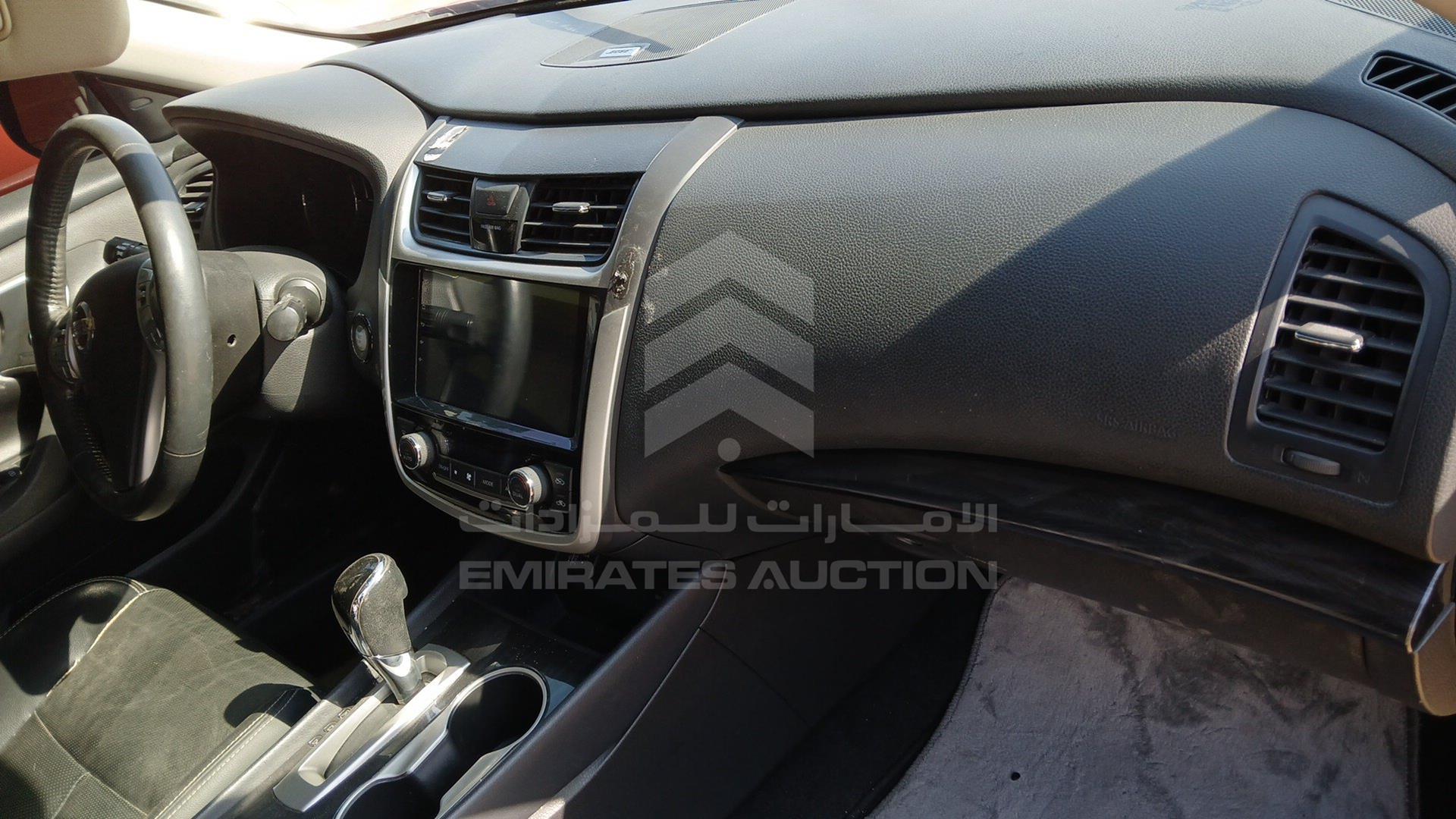 2018 NISSAN ALTIMA VIN: 1N4AL3AP0JC129726