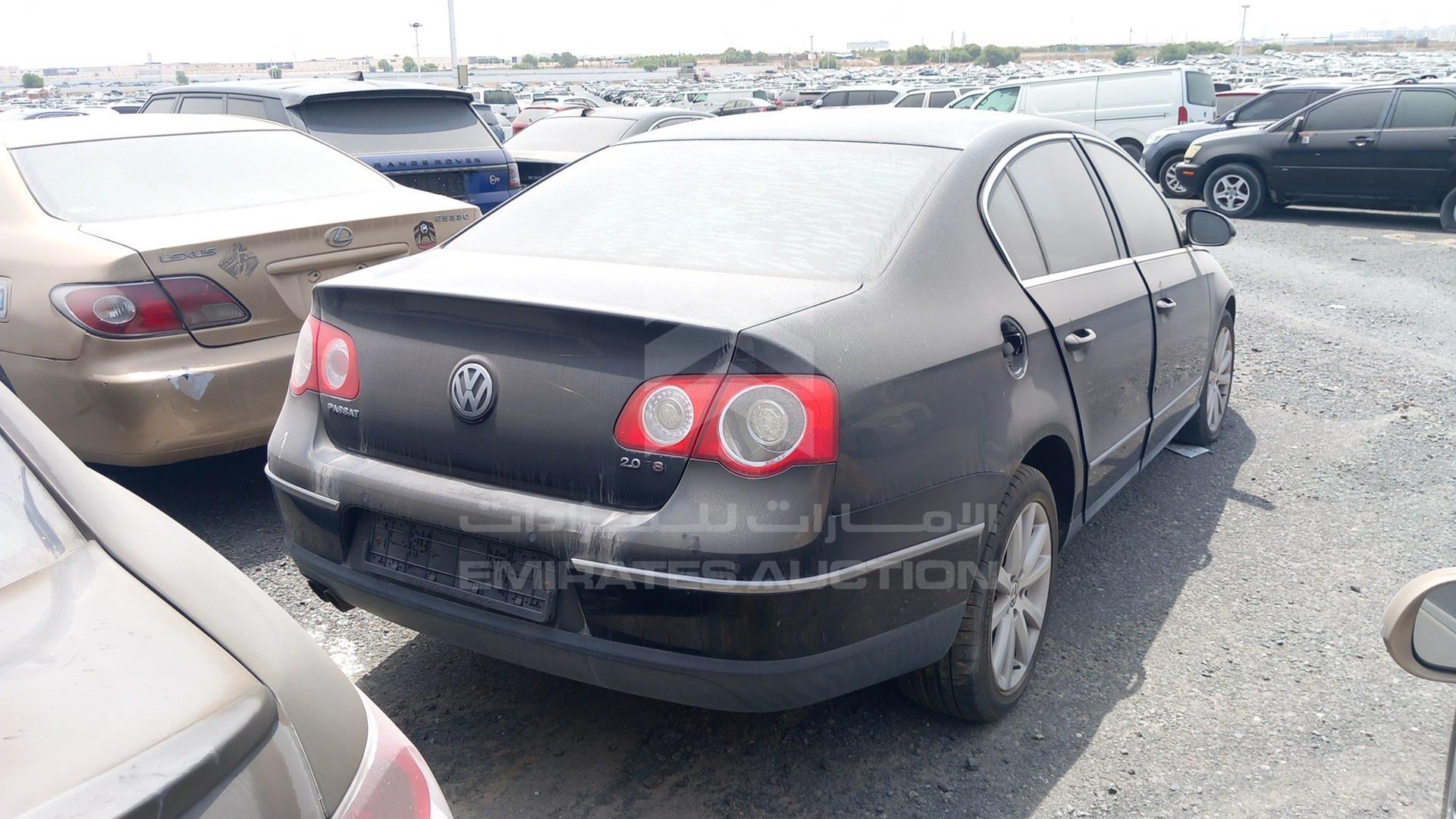 2011 VOLKSWAGEN PASSAT VIN: WVWBP13C1BP001328