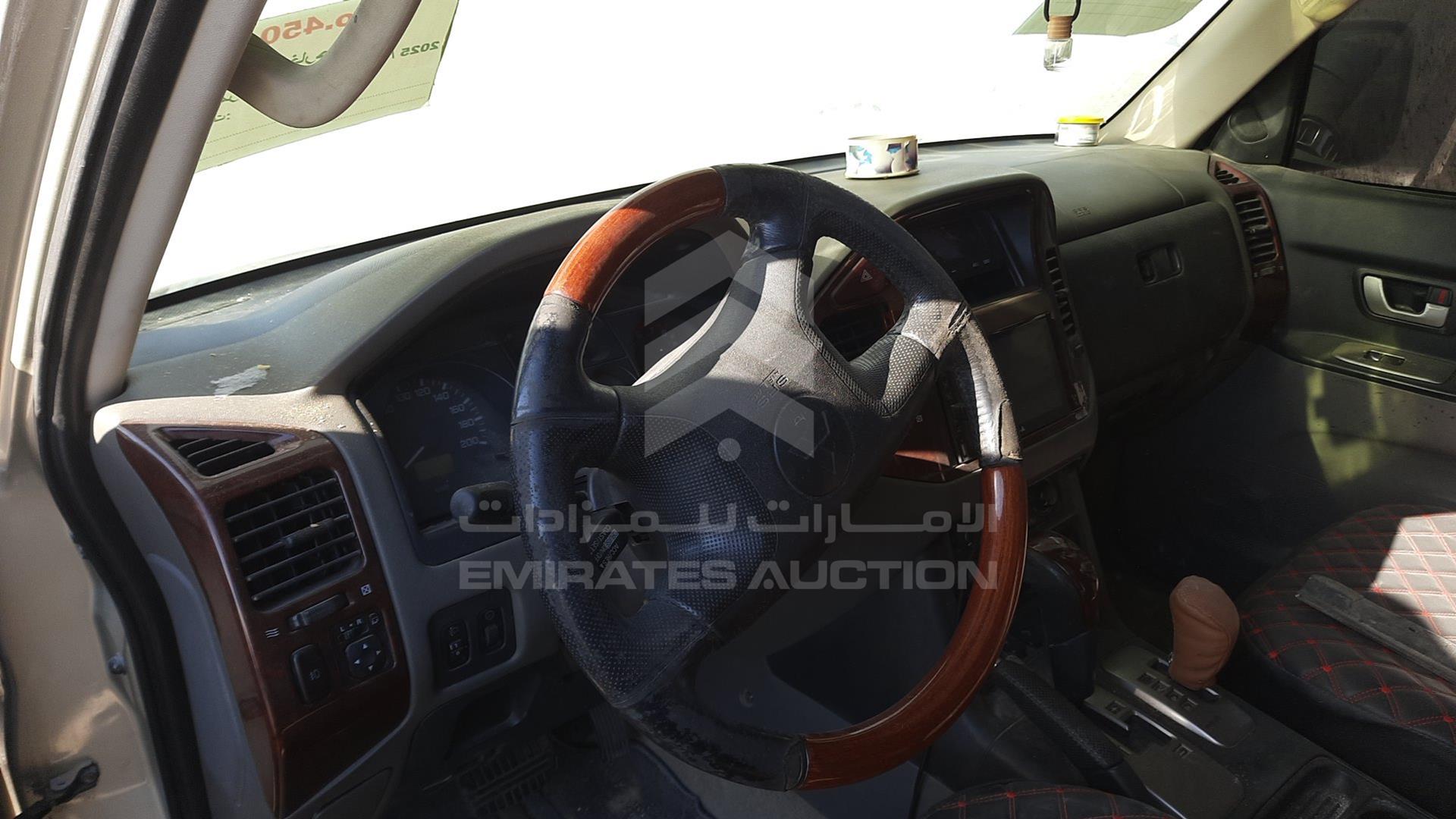 2006 MITSUBISHI PAJERO VIN: JMYLRV73W6J706265