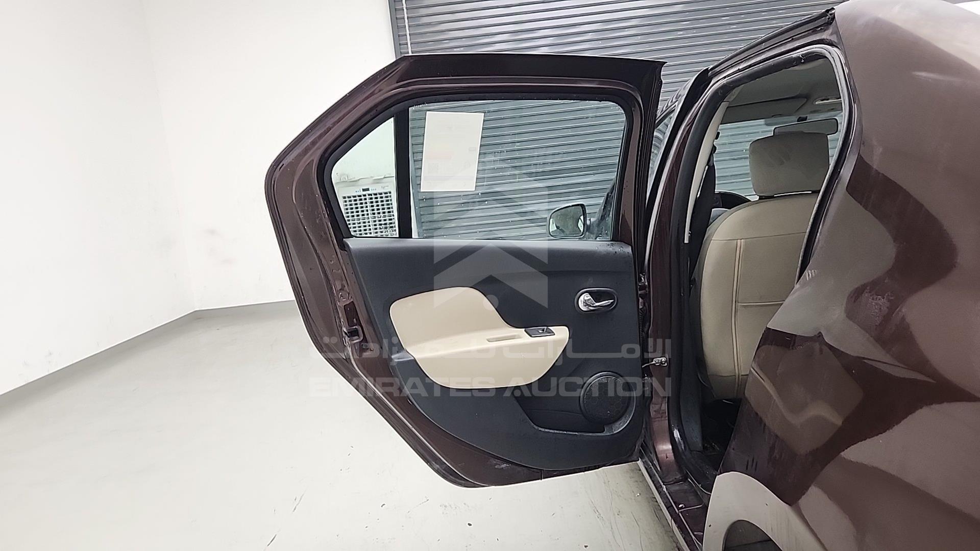 2017 RENAULT SYMBOL VIN: VF14SRAB8HT513862