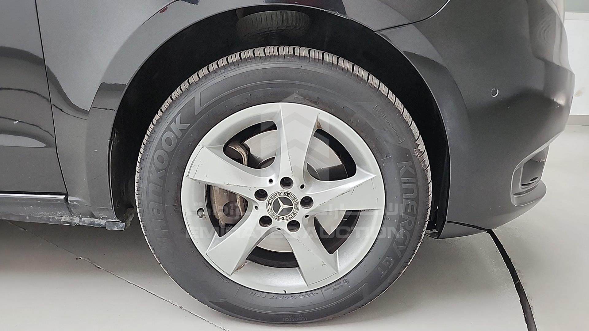 2019 MERCEDES VITO VIN: WD4WG3E18K3525095