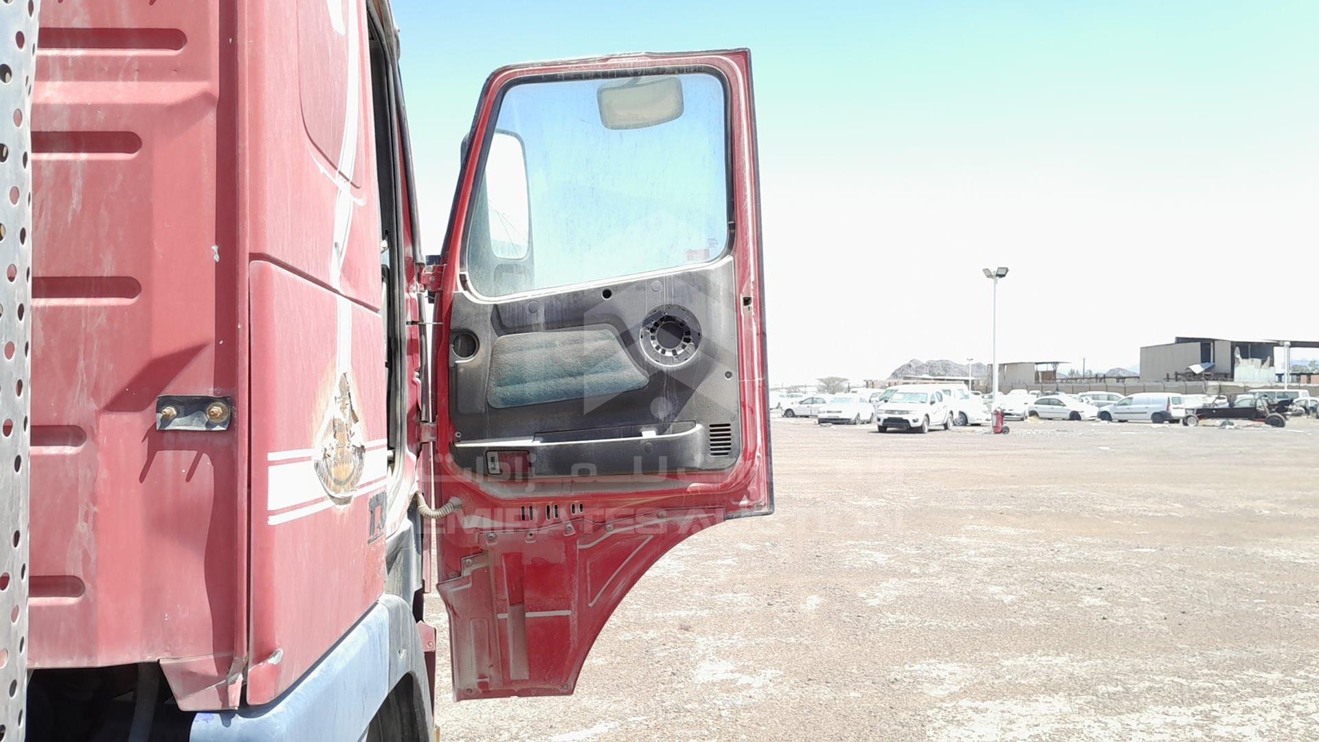 1999 VOLVO FH12 VIN: YV2A4DBA7XB224277