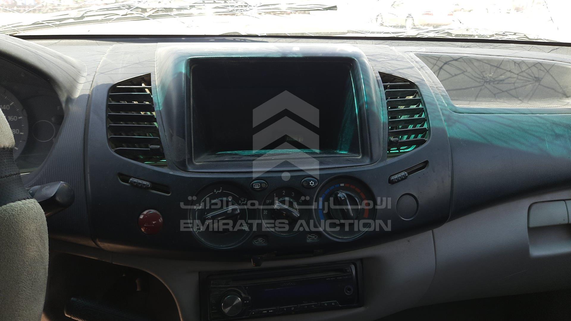 2013 MITSUBISHI L 200 VIN: MMBJNKA50DD030078
