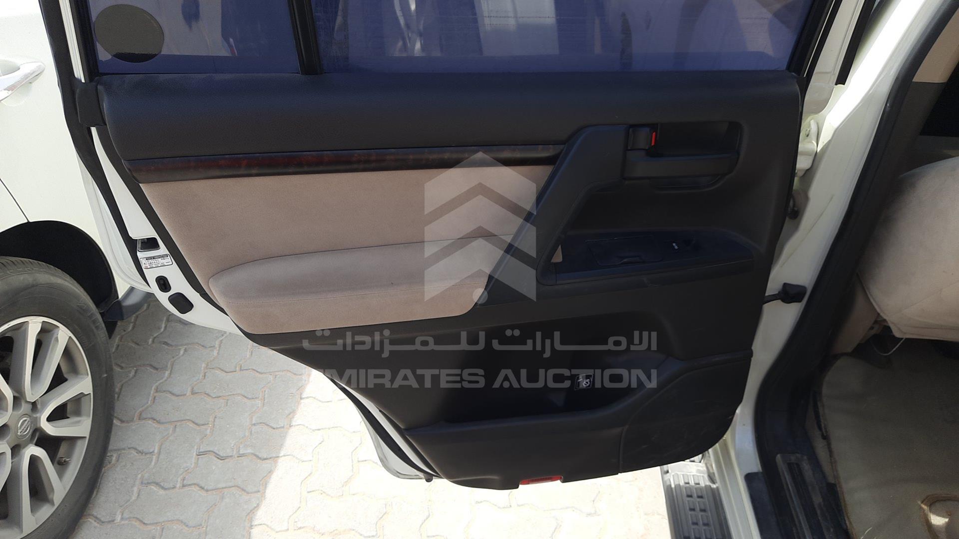 2010 TOYOTA LAND CRUISER VIN: JTMHU09J8A5037143