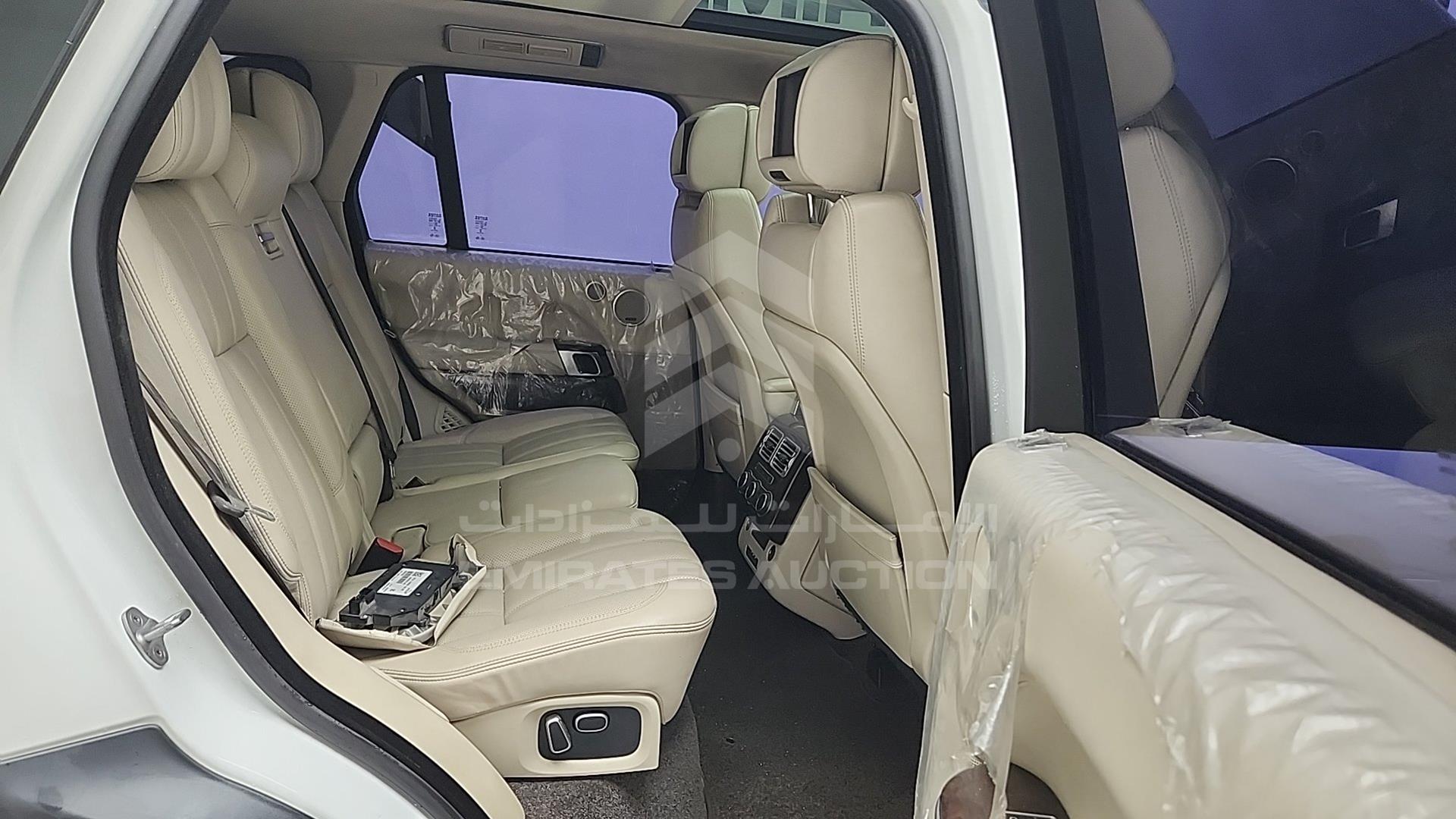 2013 RANGE ROVER VOGUE VIN: SALGA2EF8DA113790