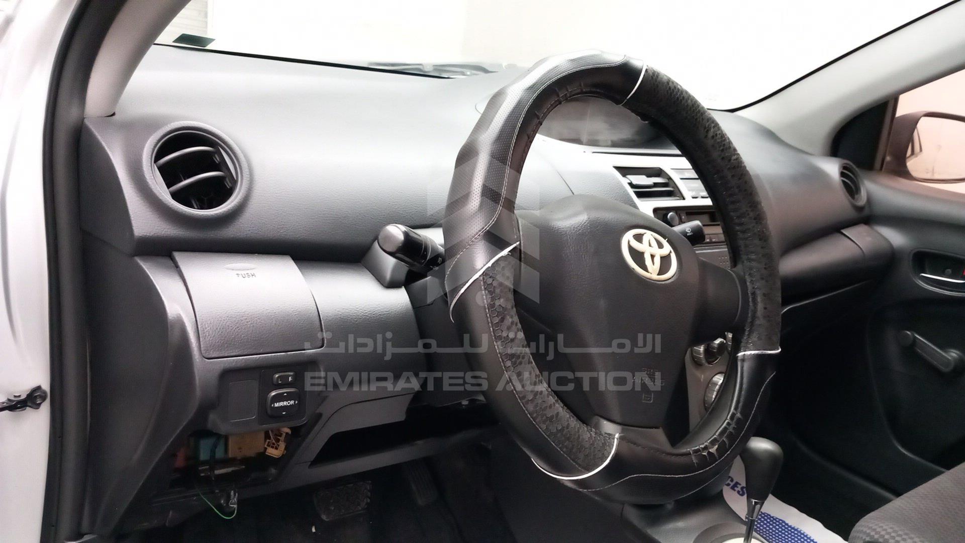 2008 TOYOTA YARIS VIN: JTDBW923484019190