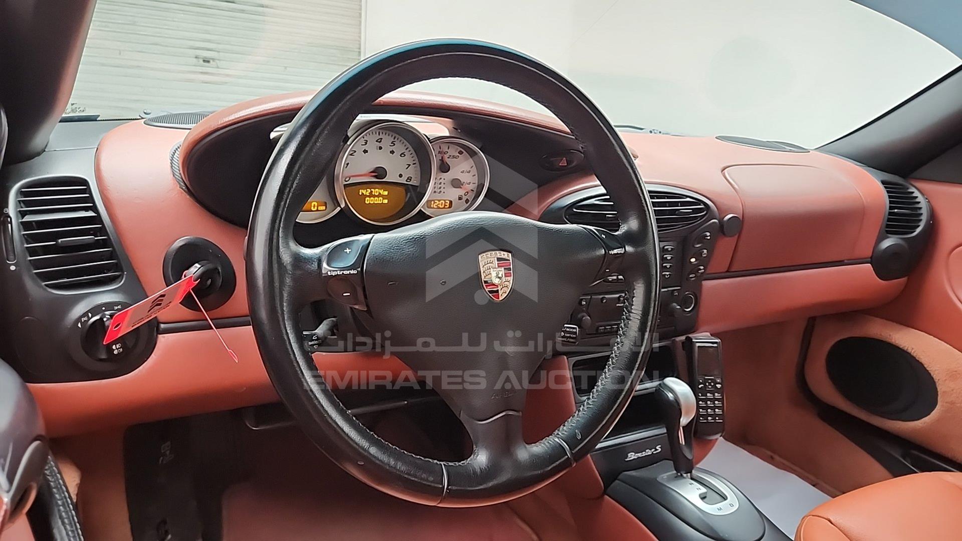 2002 PORSCHE BOXSTER VIN: WP0ZZZ98Z2U641689