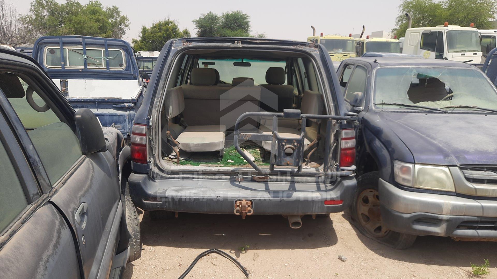 2004 TOYOTA LAND CRUISER VIN: JTECB09J443013434