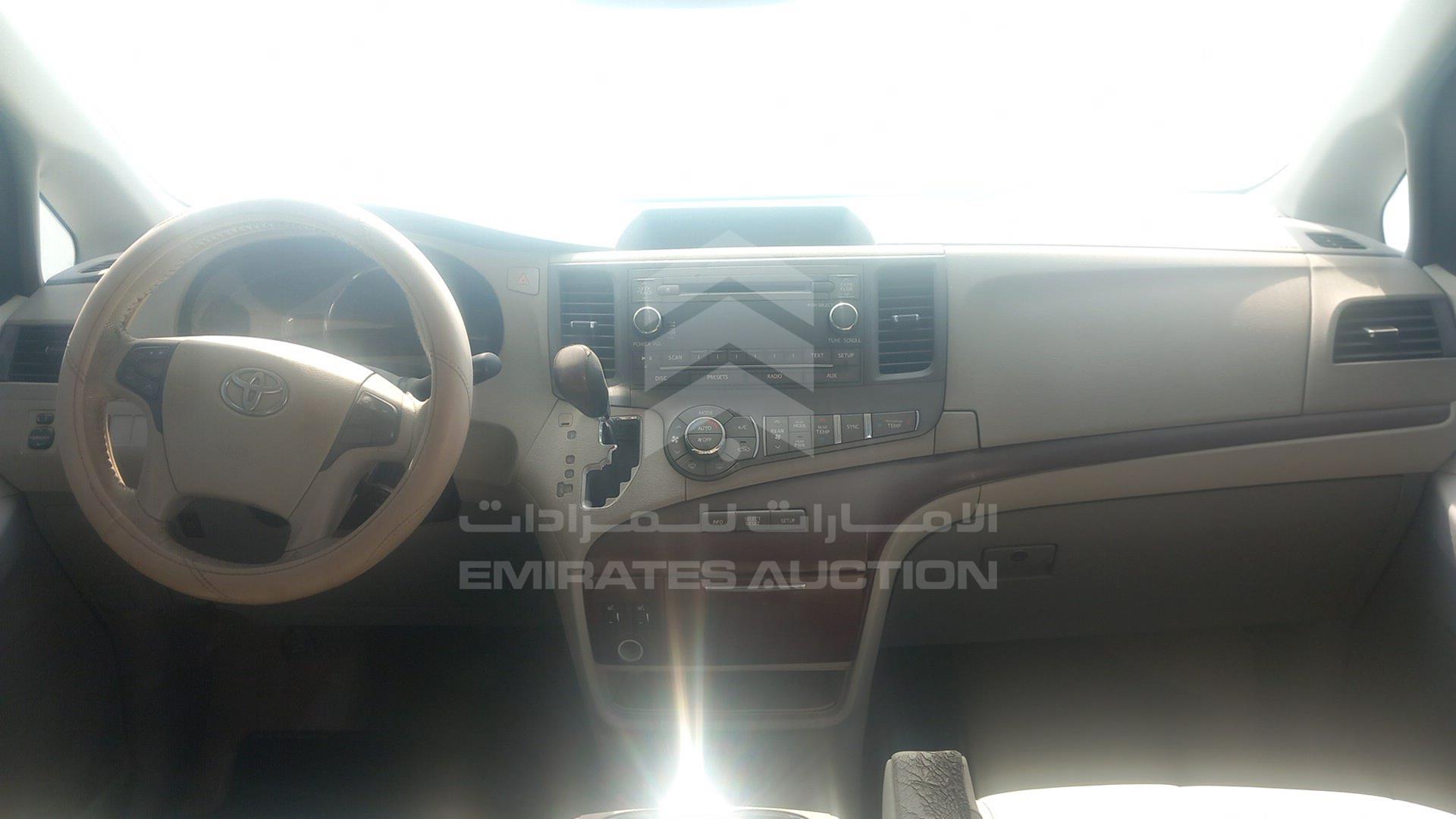 2012 TOYOTA SIENNA VIN: 5TDYK3DC3CS193393