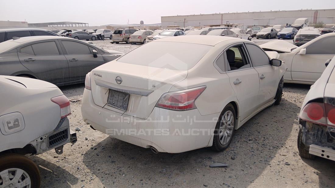 نيسان التيما 2015 — الزاوية الخلفية اليمنى — صورة 8