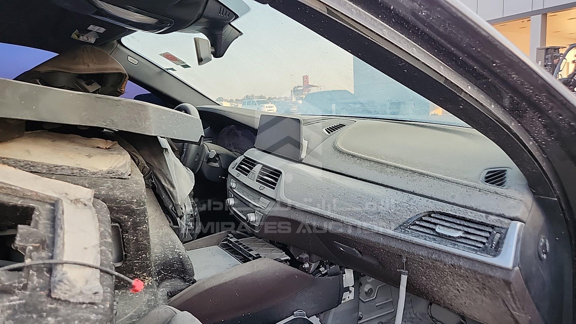 2020 BMW 530 VIN: WBAJR5102LWW74865