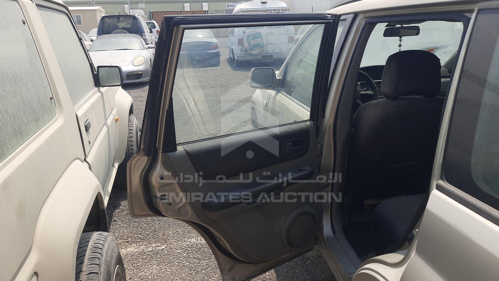 2008 NISSAN X-TRAIL VIN: JN8BT05Y98W200113