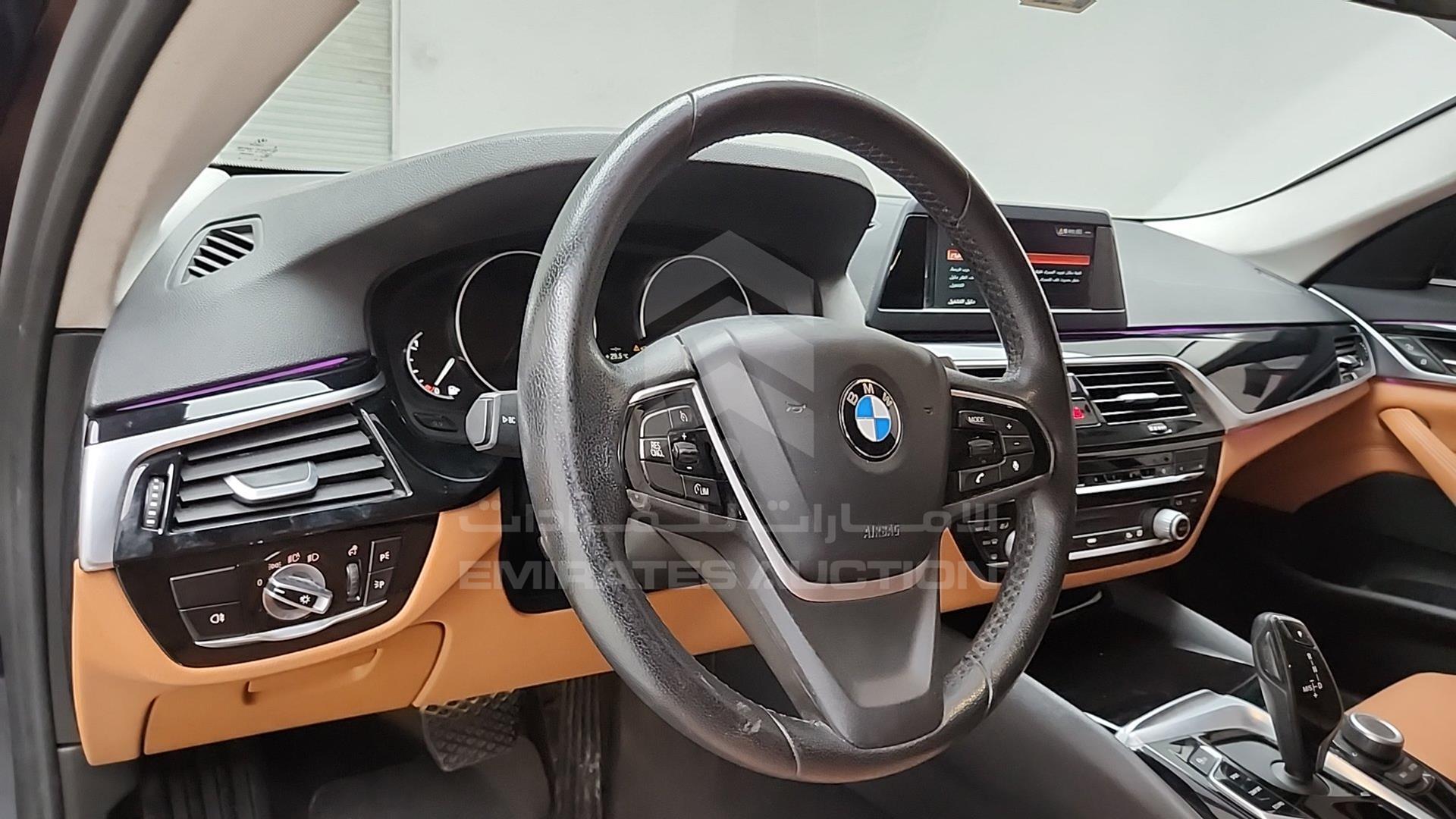2020 BMW 520 VIN: WBAJL1A04LBM40390