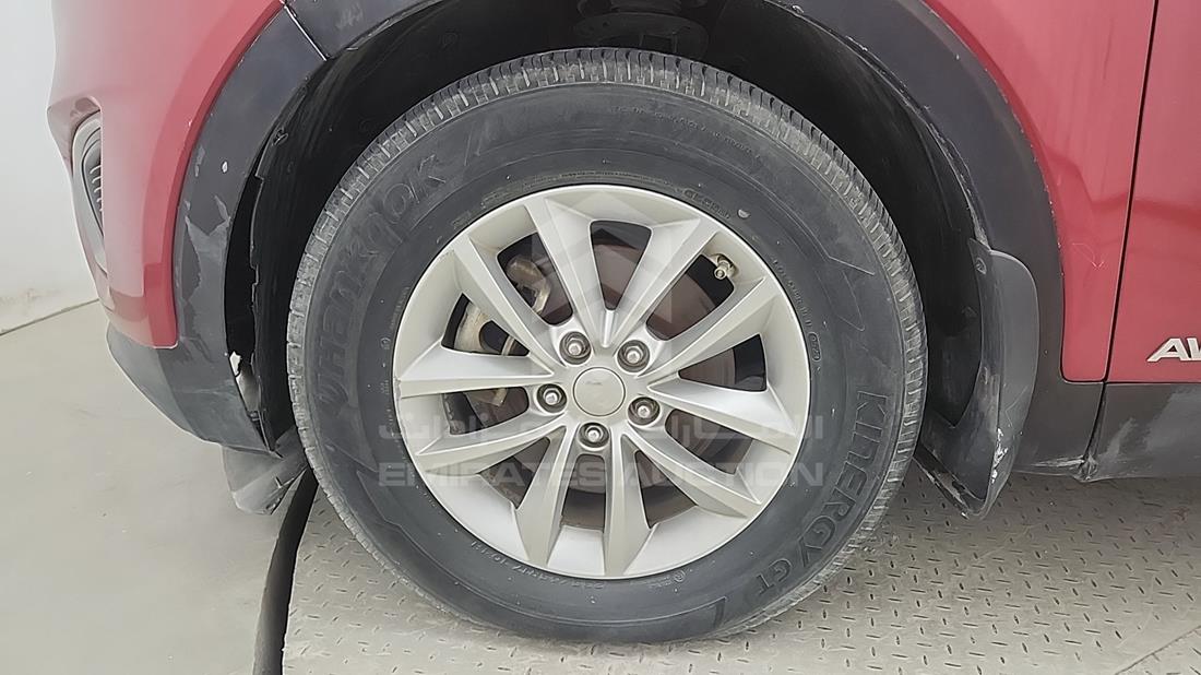 2016 Kia Sorento — Front Left Tyre — Photo 28