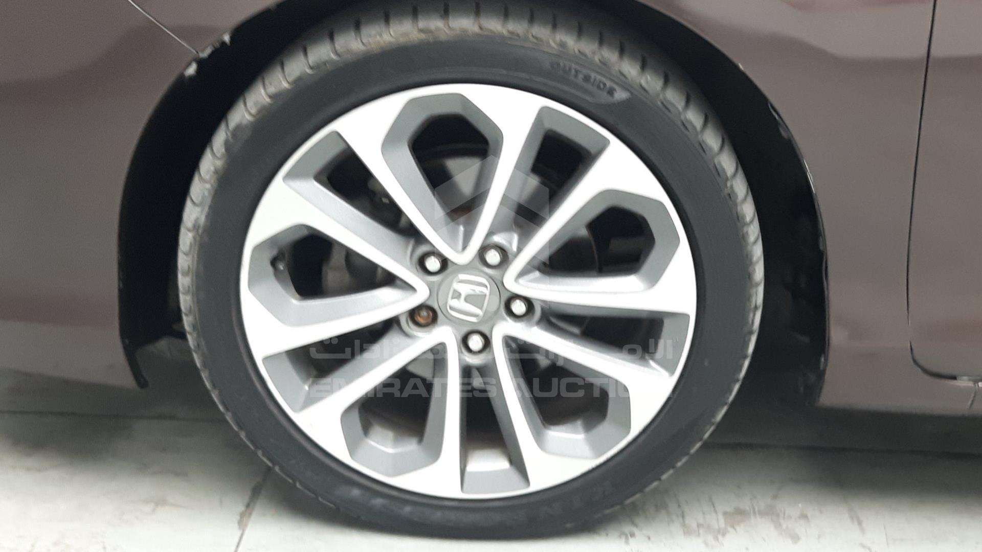 2013 HONDA ACCORD VIN: 1HGCT2275DA600184