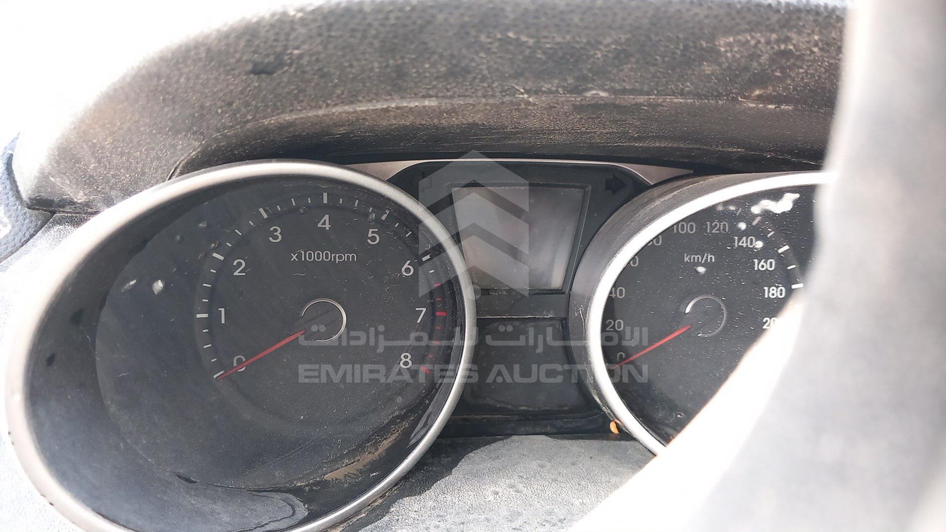 2014 HYUNDAI TUCSON VIN: KMHJT81E9EU828290