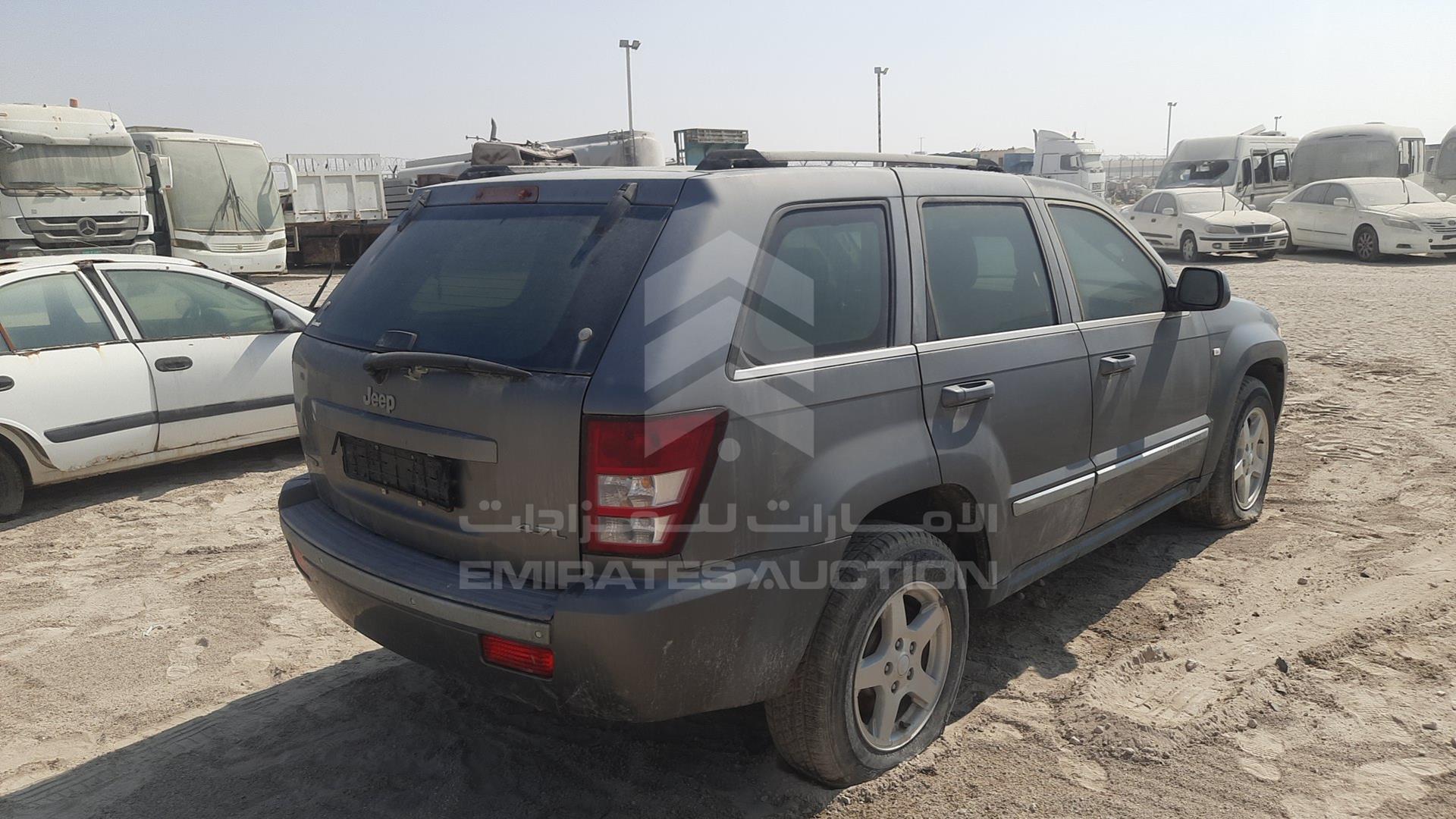 2007 JEEP GRAND CHEROKEE VIN: 1J8HC58N57Y572807