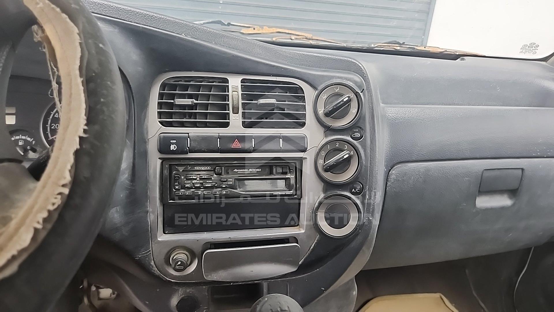 2005 KIA K 2700 VIN: KNCSE011857027404