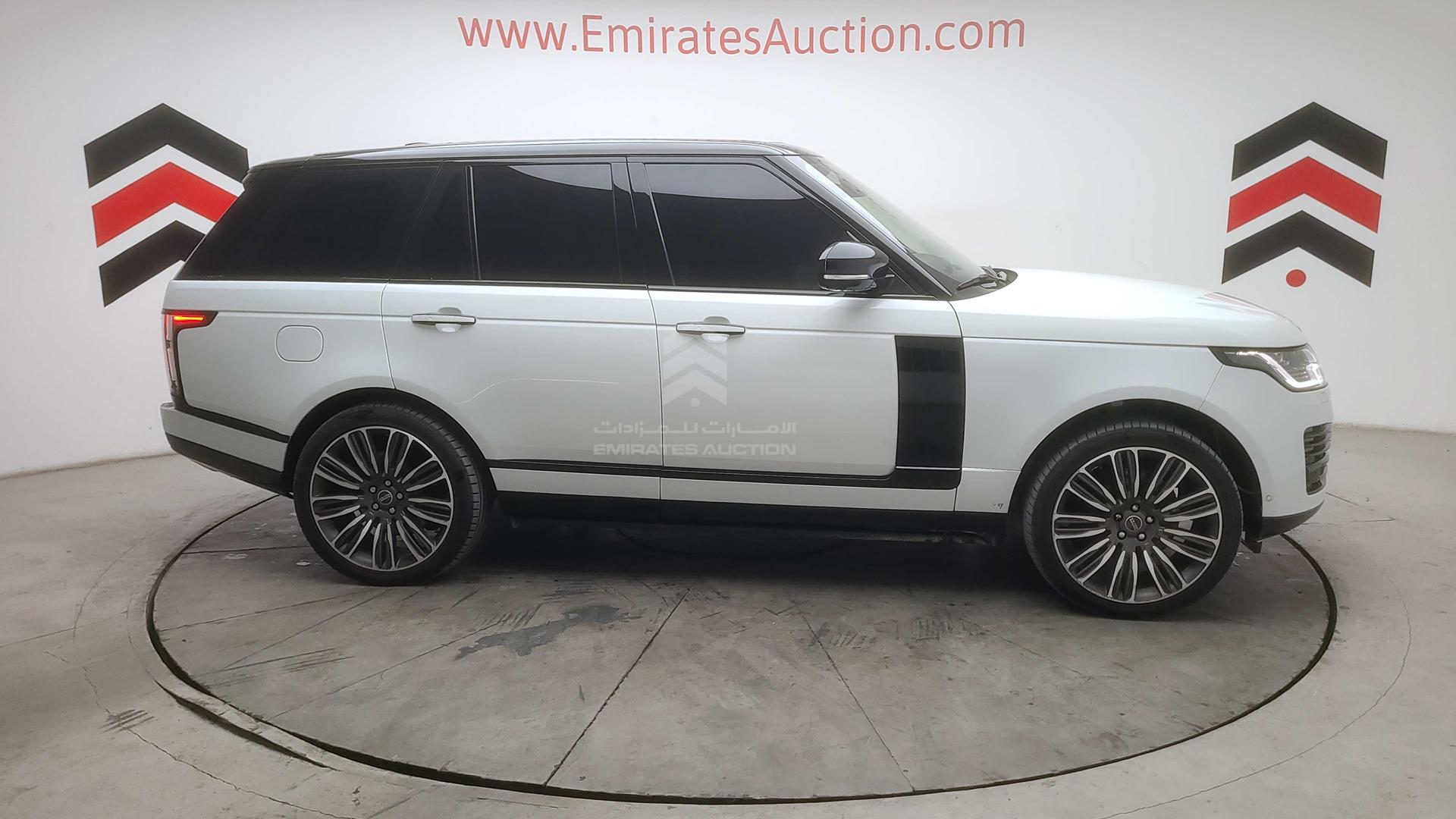 2014 RANGE ROVER VOGUE VIN: SALGA2EFXEA168100
