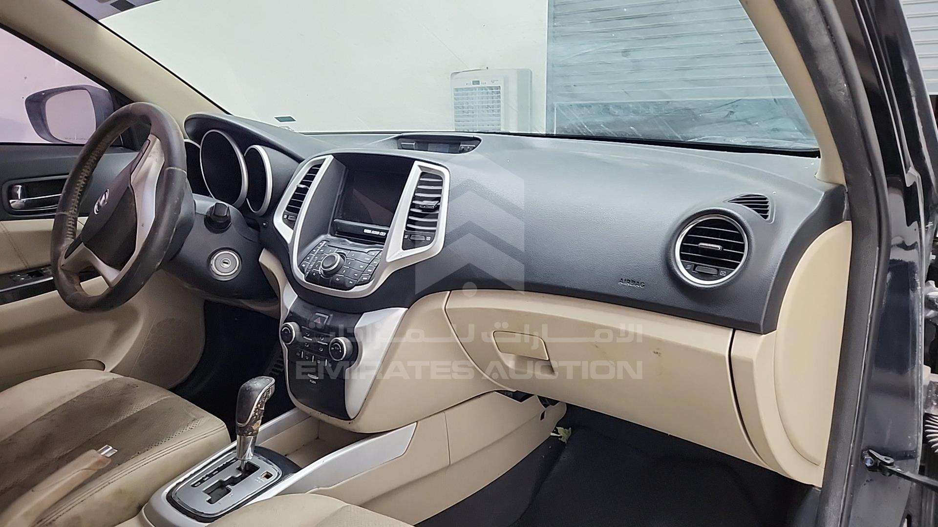 2016 CHANGAN EADO VIN: LS5A2AGE1GA001181