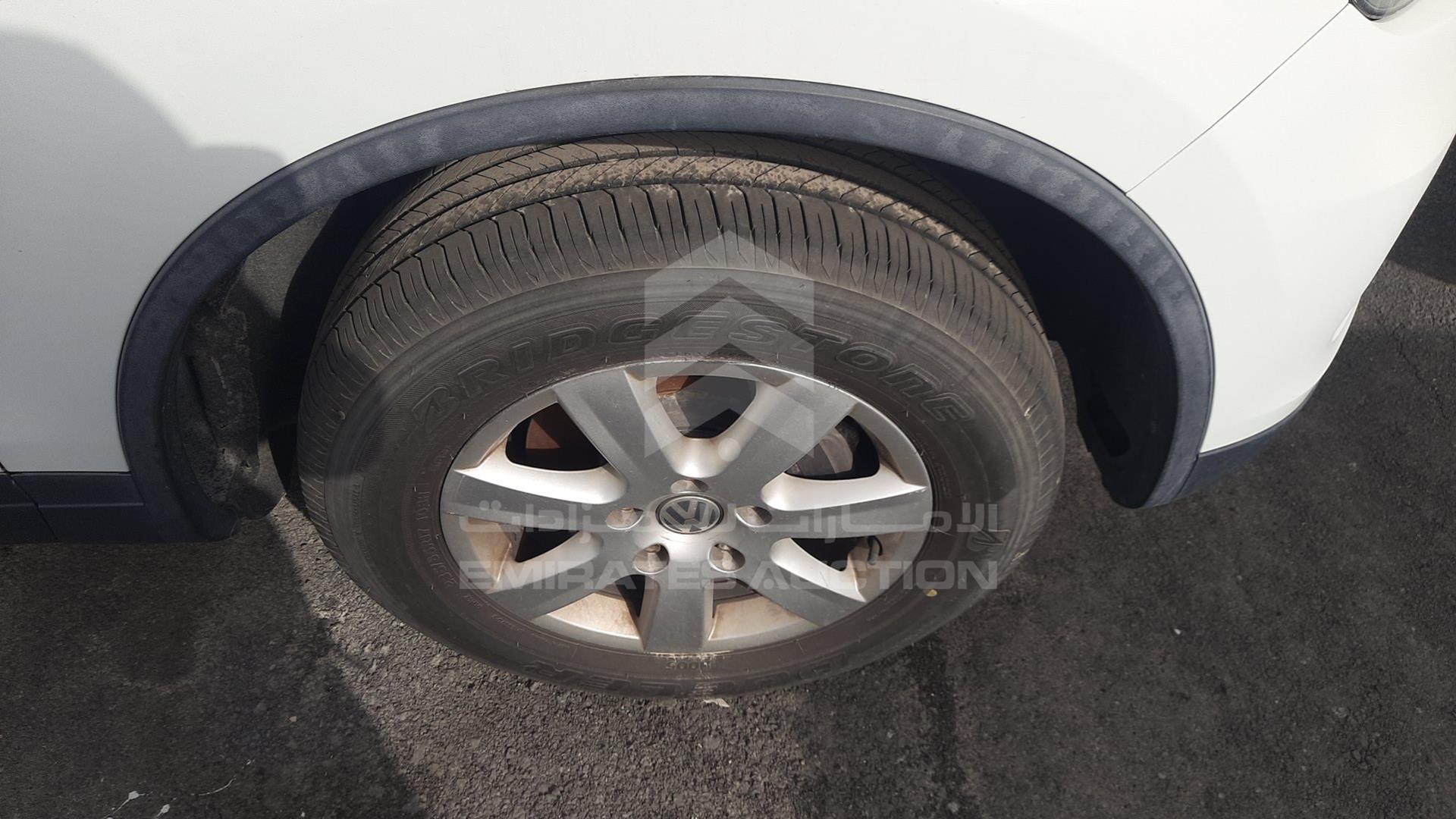 2013 VOLKSWAGEN TOUAREG VIN: WVGBC2BP3DD000252
