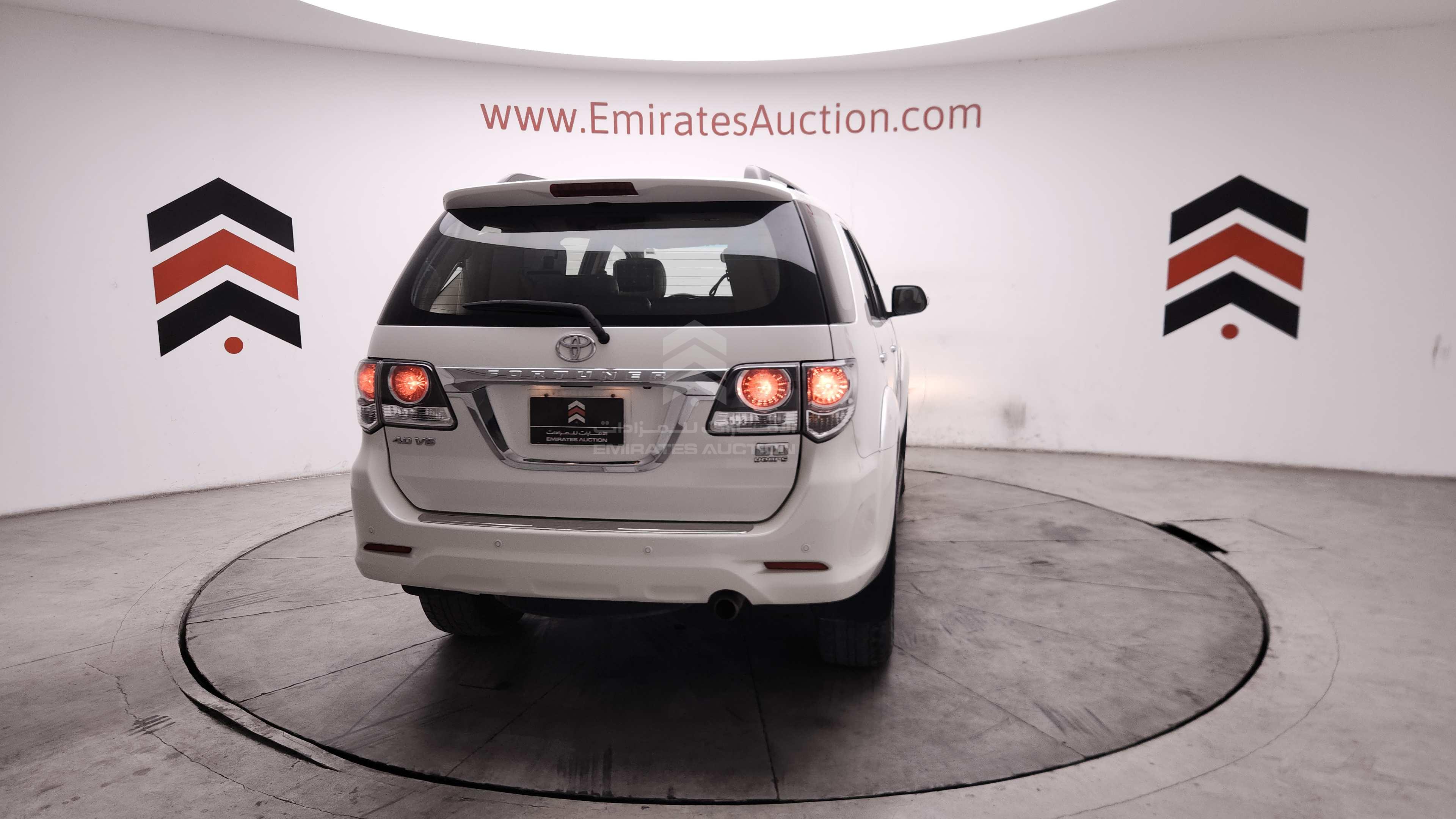 MHFYU59G0F7042614 - 2015 Toyota Fortuner - #504127