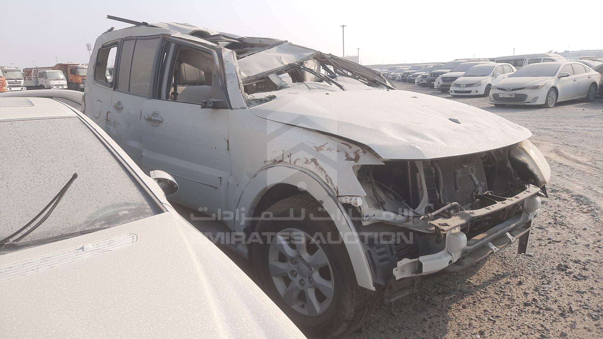 2013 MITSUBISHI PAJERO VIN: JMYLRV95WDJ702131
