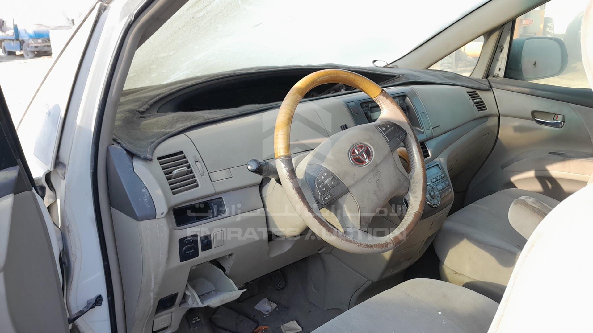 2011 TOYOTA PREVIA VIN: JTNGE52M9BA025744