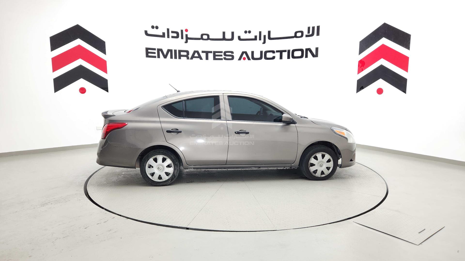 2017 NISSAN VERSA VIN: 3N1CN7AP1HL893980