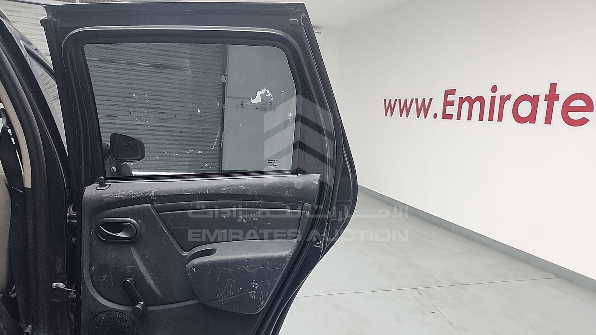 2018 RENAULT DUSTER VIN: VF1HSRGJ1JH575984