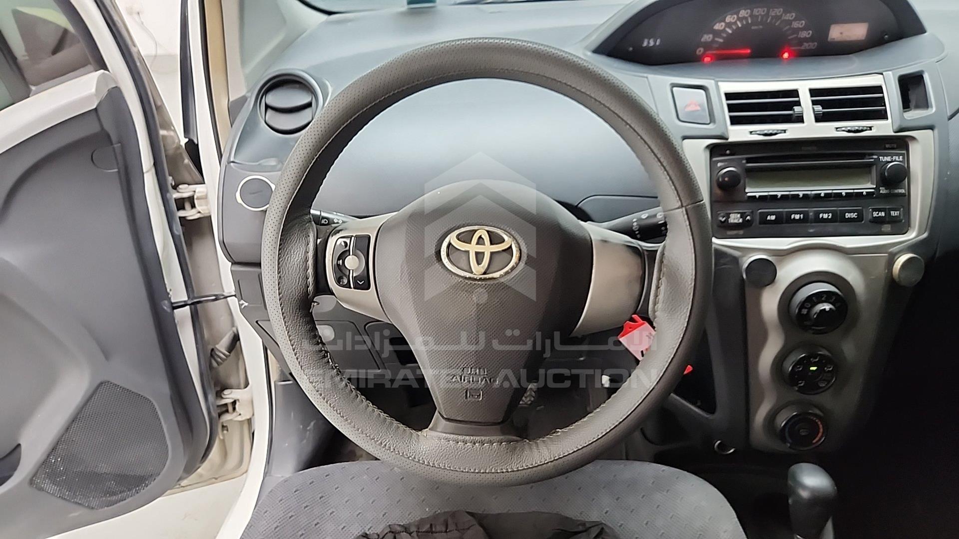 2009 TOYOTA YARIS VIN: JTDKW923X95118012