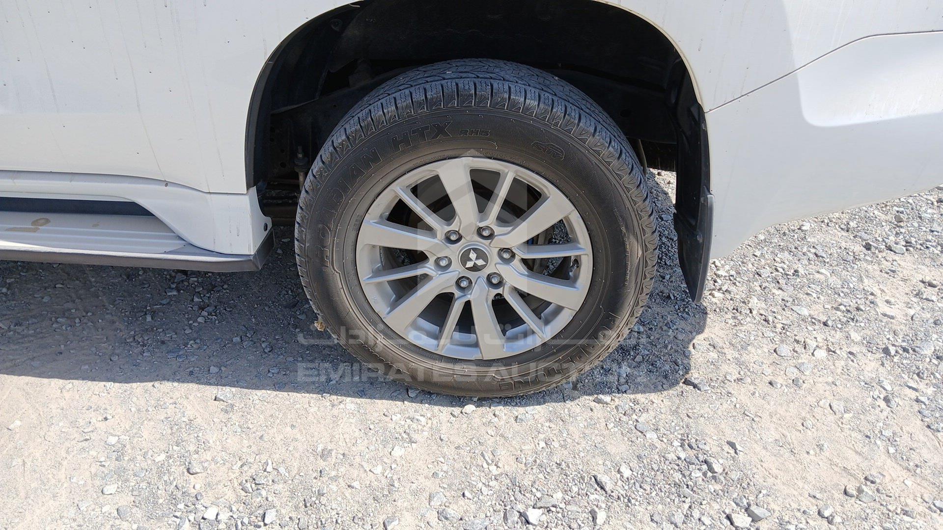 2019 MITSUBISHI MONTERO VIN: MMEMC71X7KH011480