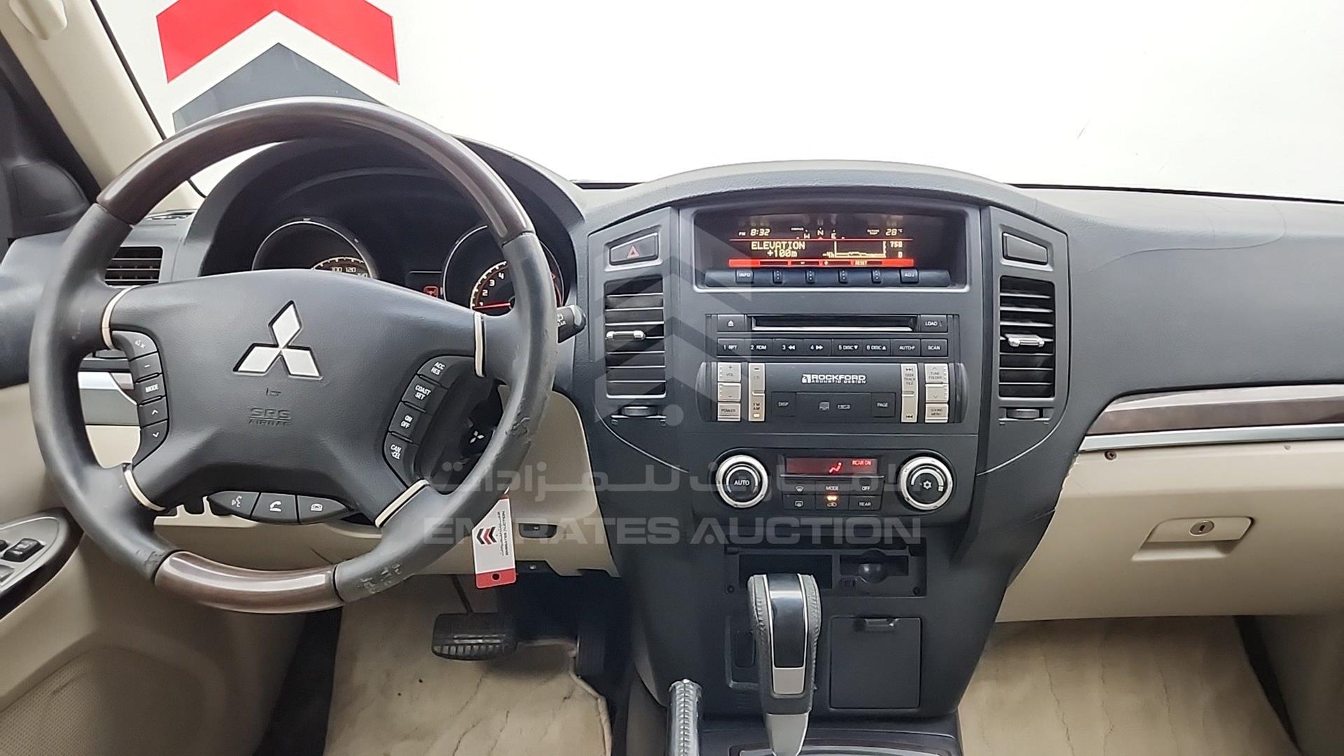 2012 MITSUBISHI PAJERO VIN: JMYLRV95WCJ709340