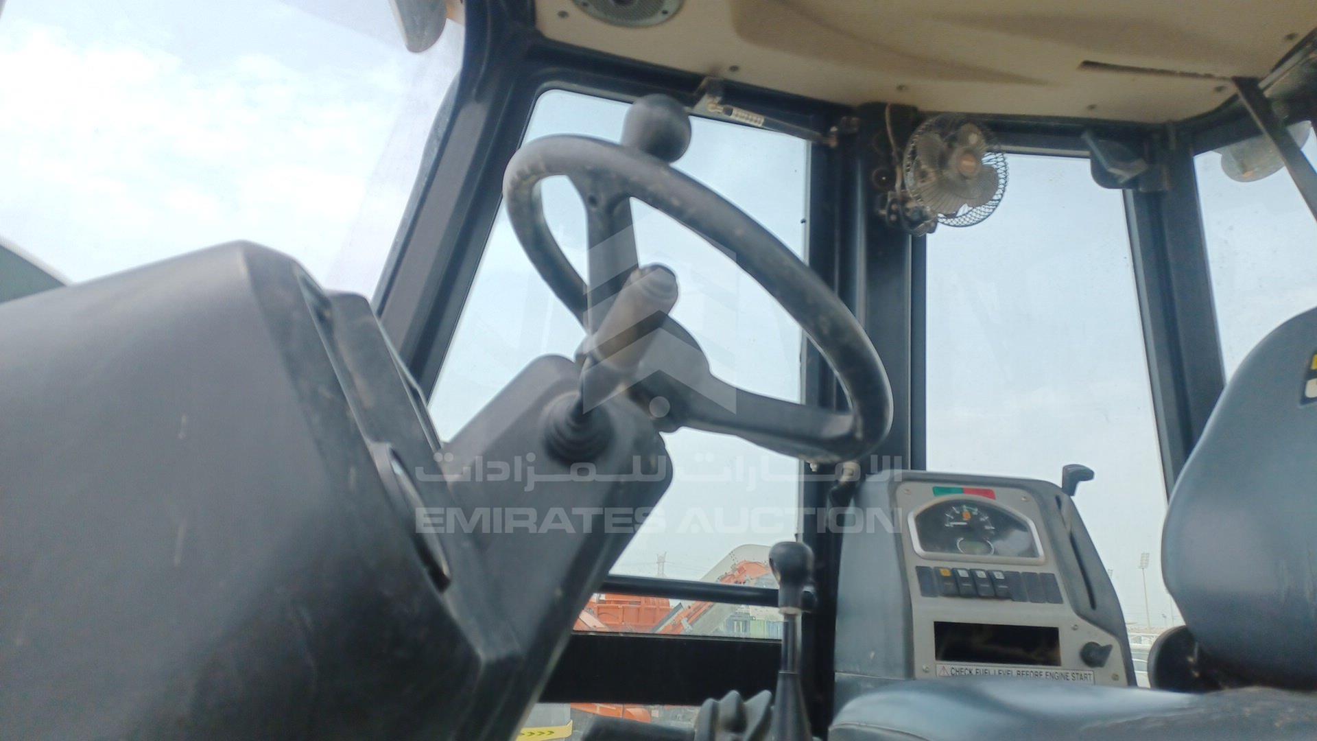 2017 JCB 3DX VIN: RAJ3DXSSH02938916